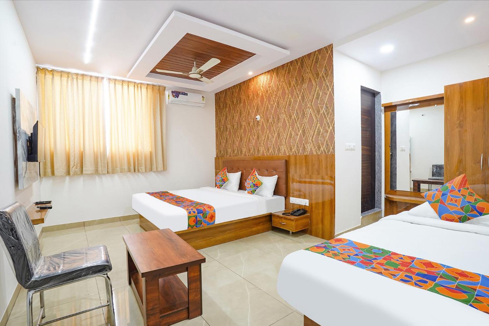 Fabhotel Platinum Palace - Nr Magadi Main Road Bangalore Ngoại thất bức ảnh