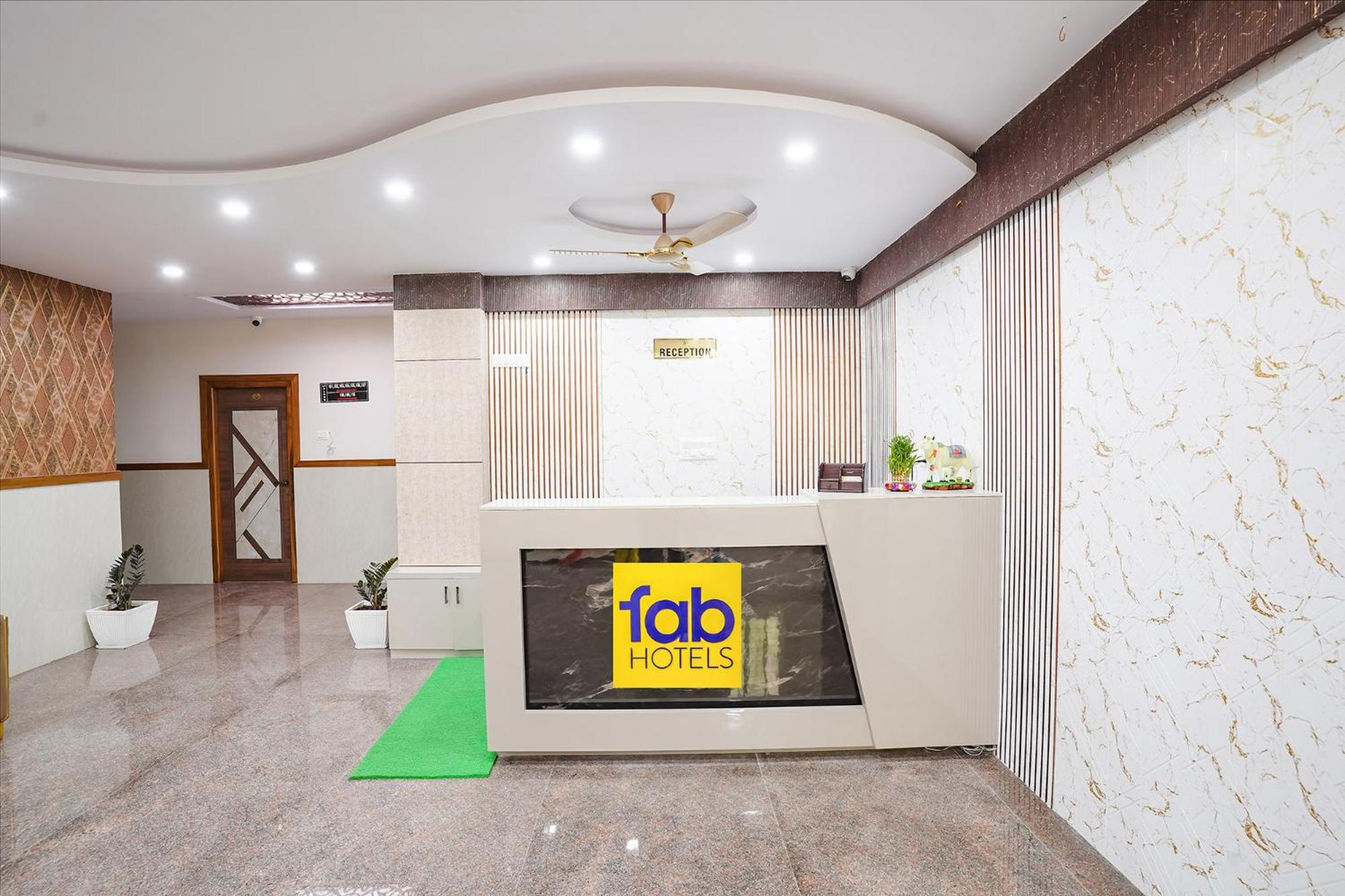 Fabhotel Platinum Palace - Nr Magadi Main Road Bangalore Ngoại thất bức ảnh
